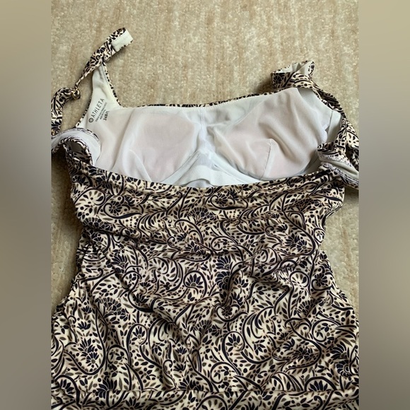 Athleta Paisley Print Ruched Tankini 34B/C Tan Cream Swimwear Top Vacation - Picture 4 of 11